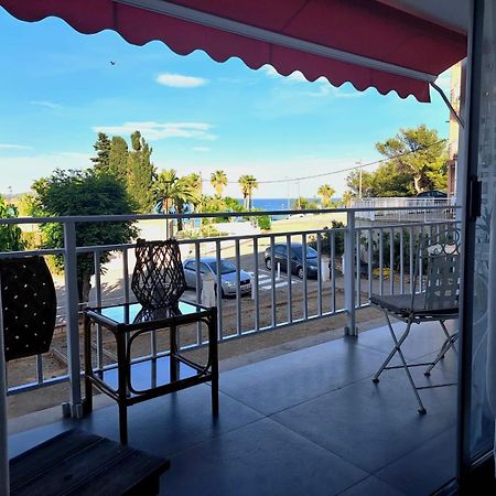 Apartment In Front Of Arrabassada Beach Tarragona Exterior foto