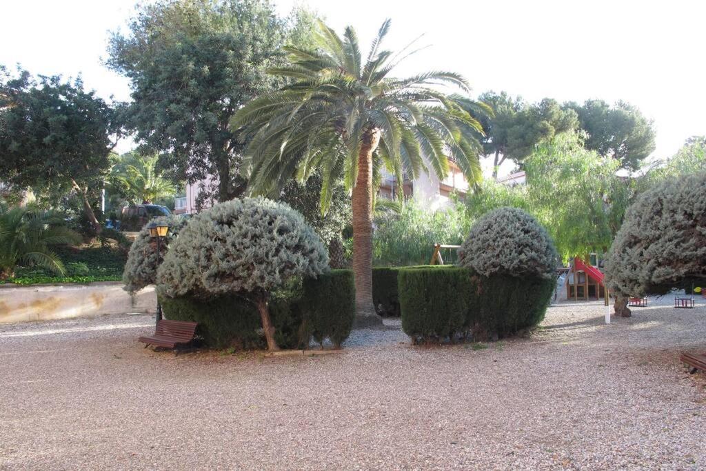 Apartment In Front Of Arrabassada Beach Tarragona Exterior foto