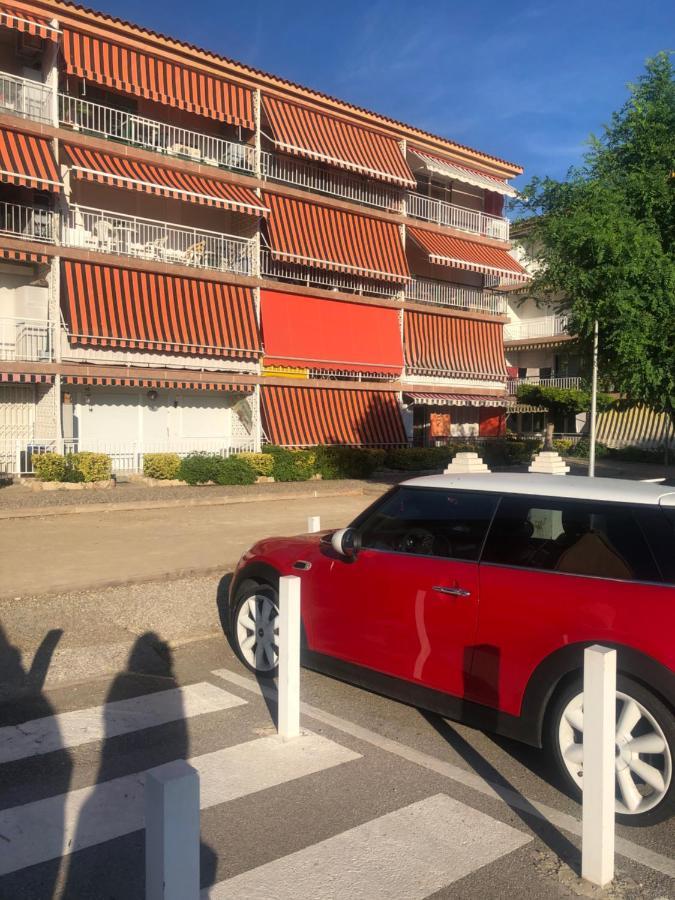 Apartment In Front Of Arrabassada Beach Tarragona Exterior foto